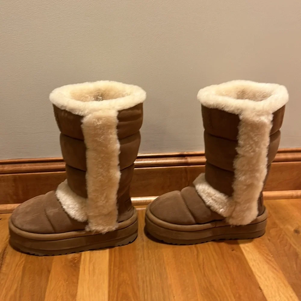 NIB New In Box UGGs - Picture 6 of 10